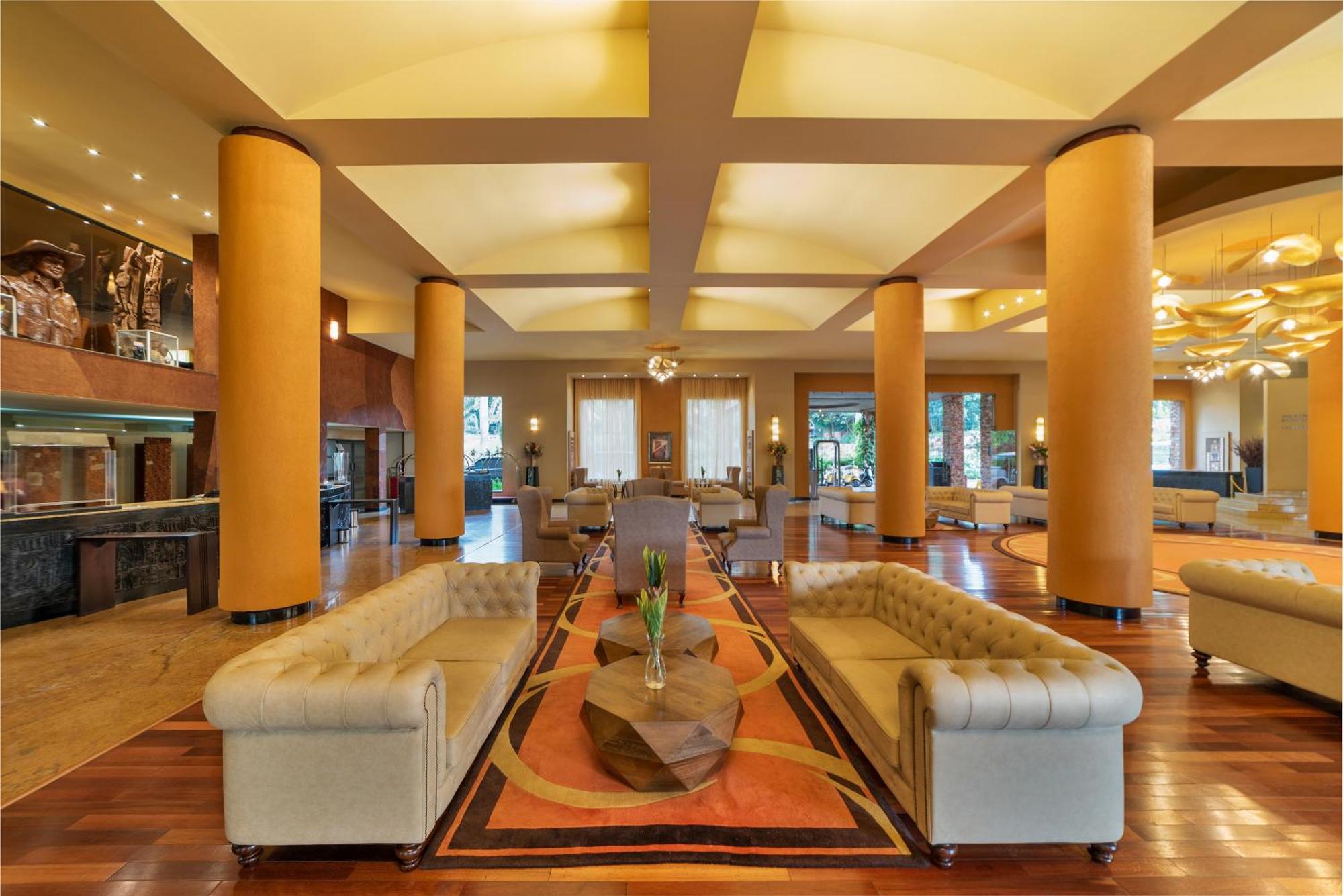 Speke Resort And Conference Center Kampala Exteriör bild